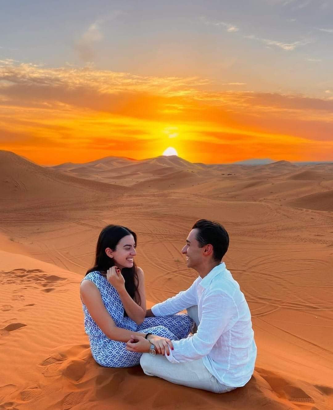 couple in sahara desert